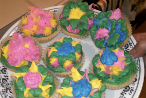 Cupcakes decorated using WEBSUN piping tips