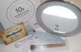 BeQool Lighted Vanity Mirror